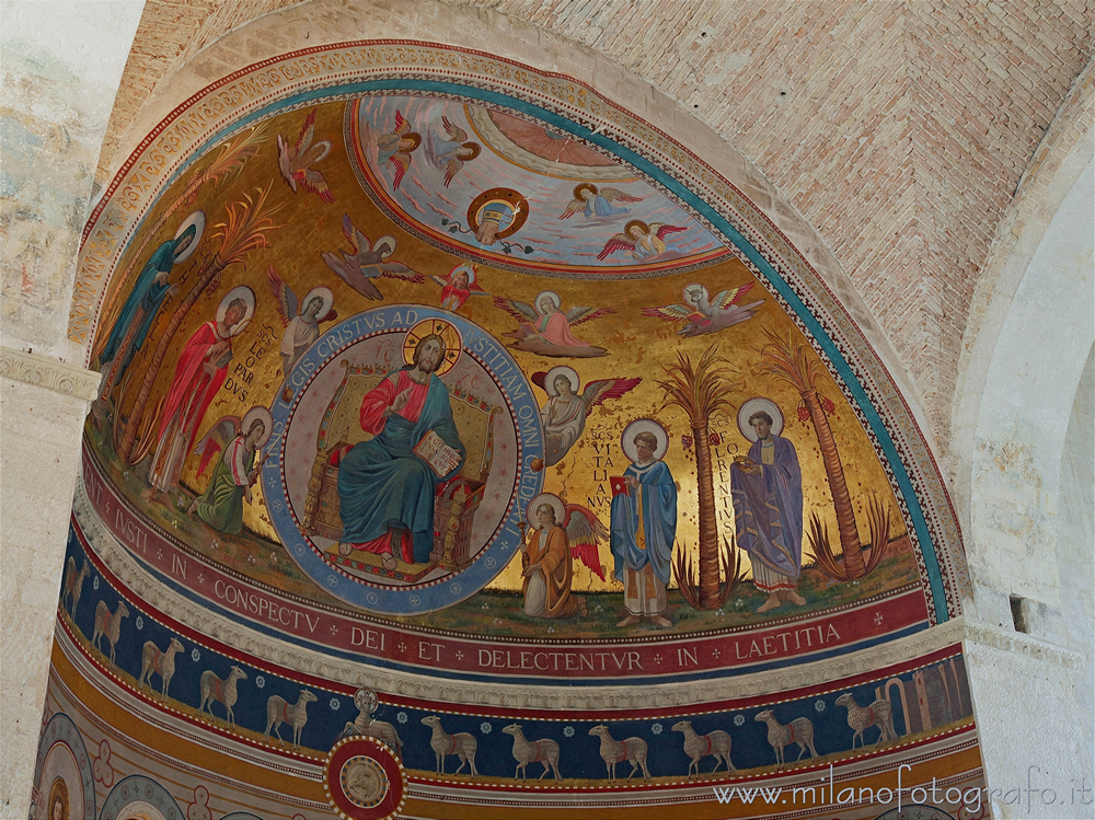 Osimo (Ancona, Italy) - Vault of the apse of the Cathedral of San Leopardo